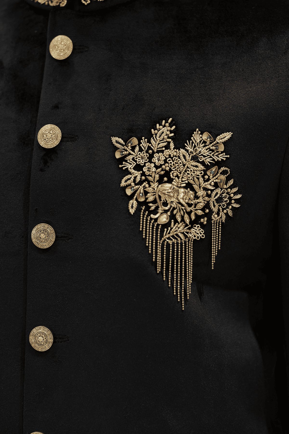 Black Regal Embroidered Bandhgala Jodhpuri Set For Men