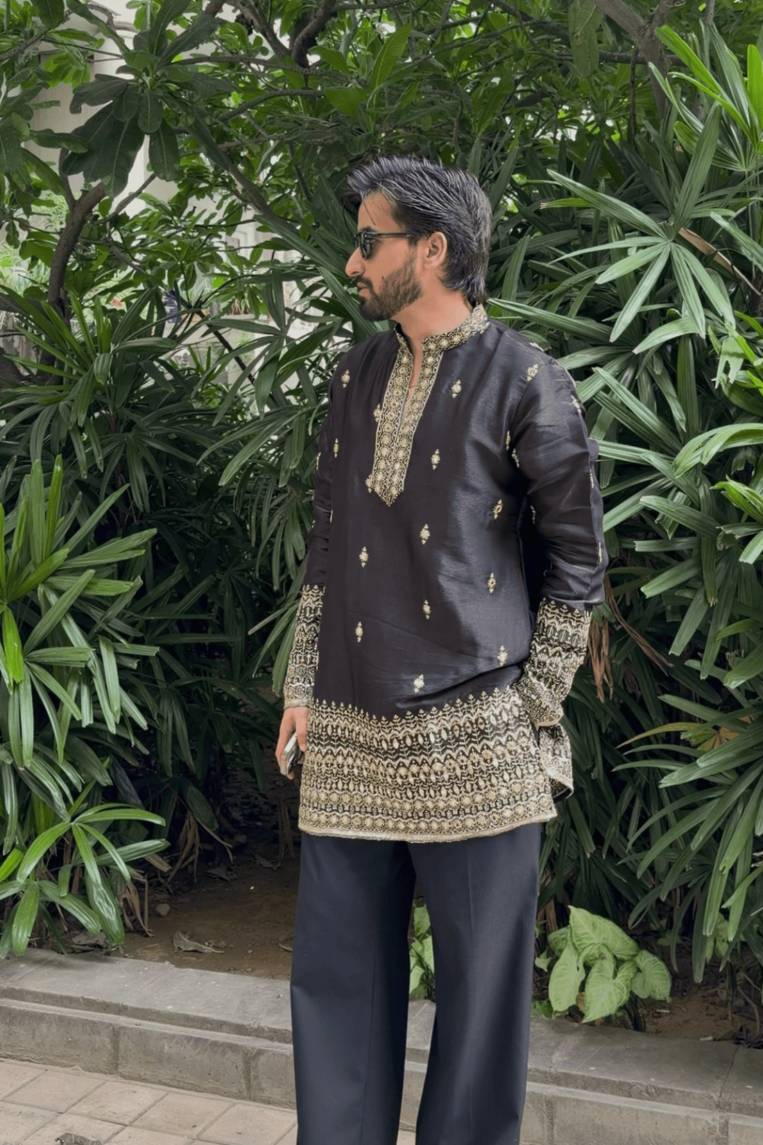 Black Heritage Embroidered Kurta Set For Men With Dupatta (Luxury Korean Pants)