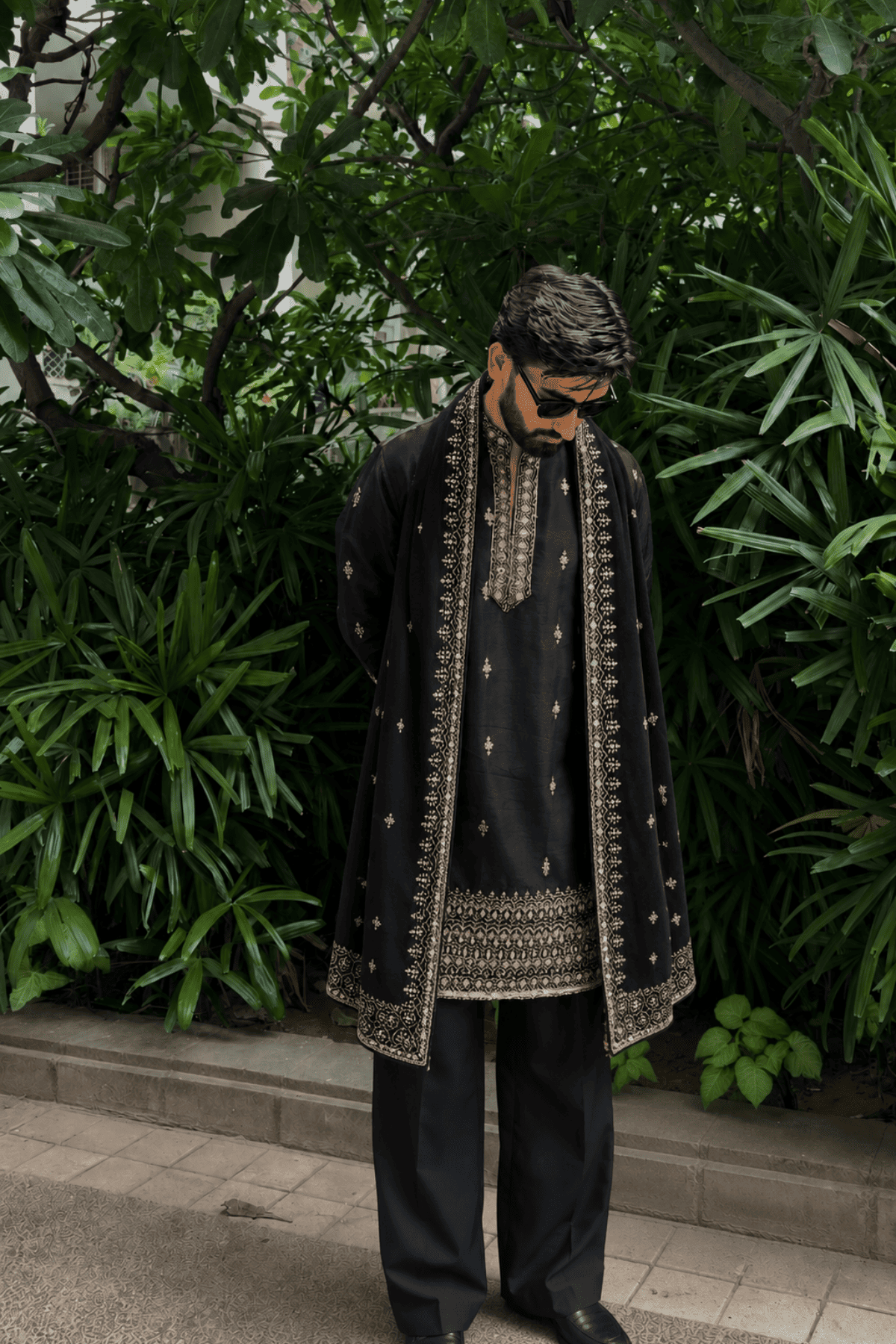 Black Heritage Embroidered Kurta Set For Men With Dupatta (Luxury Korean Pants)