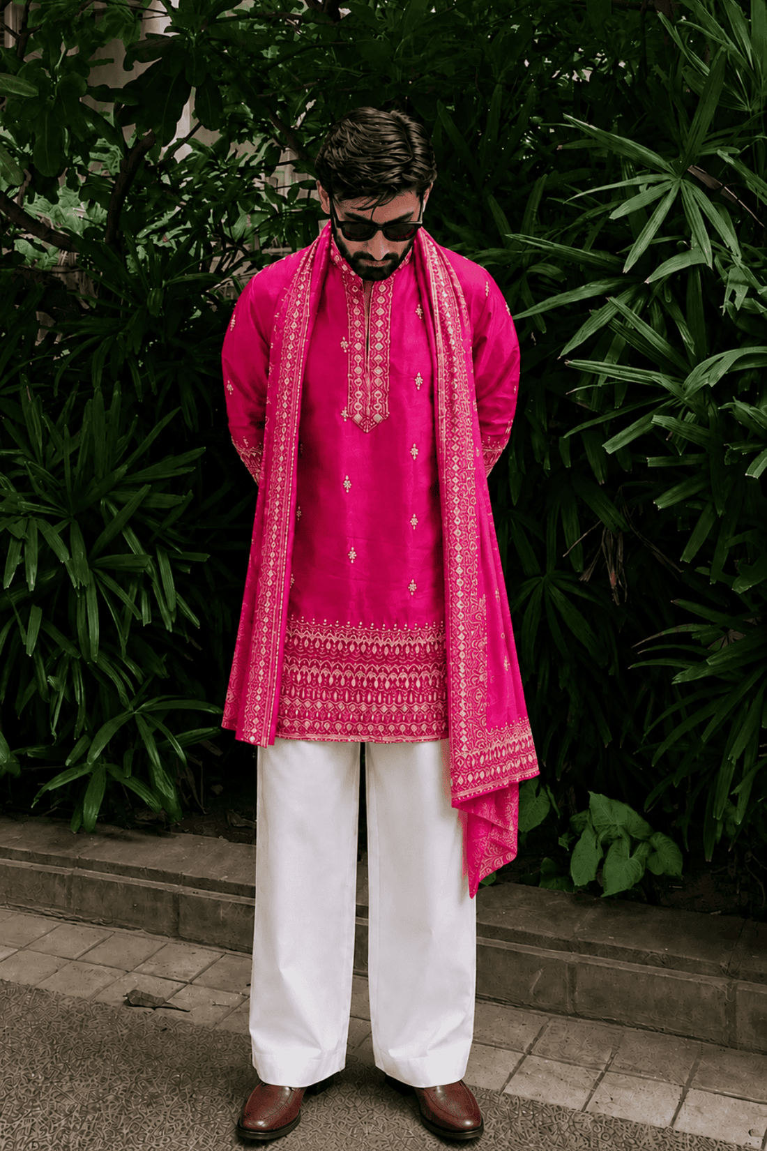 Rani Pink Heritage Embroidered Kurta Set For Men With Dupatta (Luxury Korean Pants)