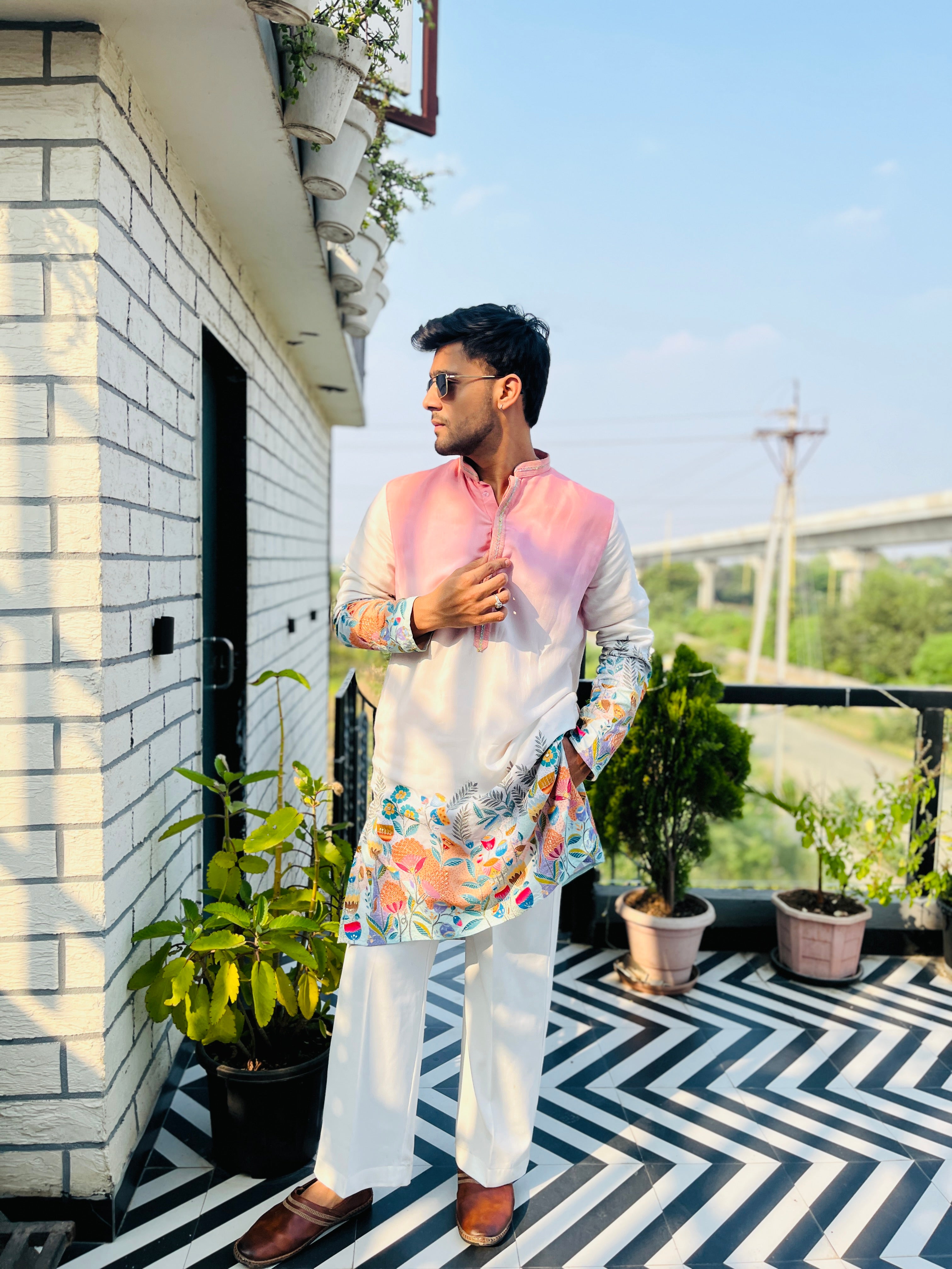 Pastel Pink & Cream Embroidered Kurta Pyjama For Men (Luxury Korean Pants)