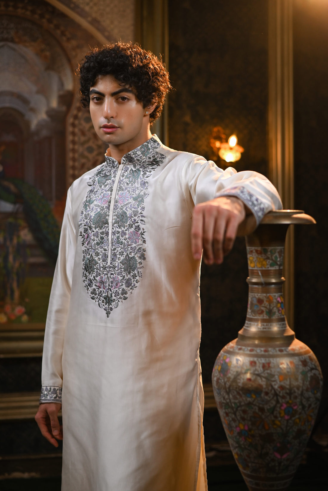 COTTON SILK KURTA SET WITH MULTI-EMBROIDERY