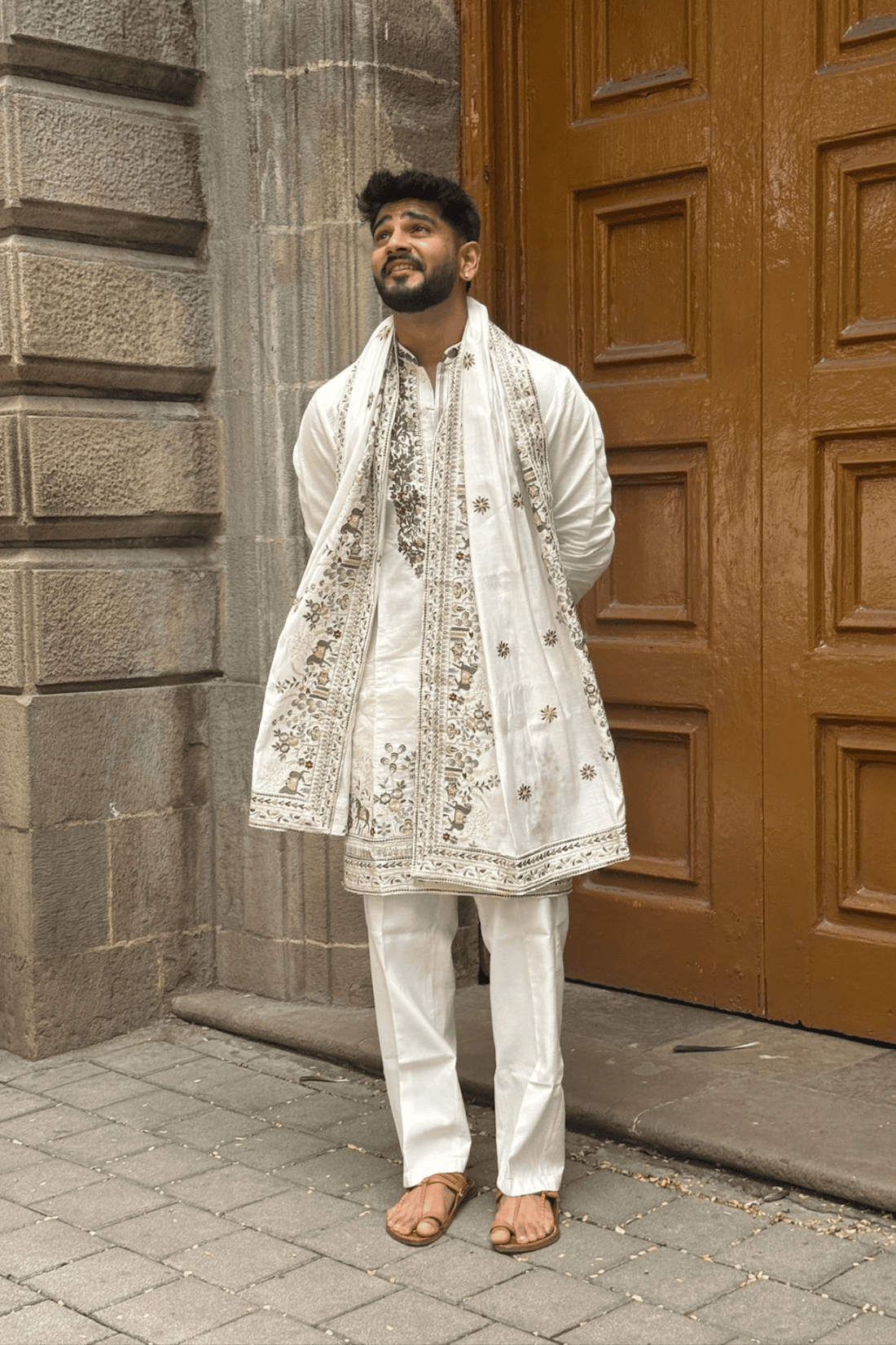 Ivory Embroidered Kurta Pyjama For Men with Heritage Dupatta (Luxury Korean Pants)